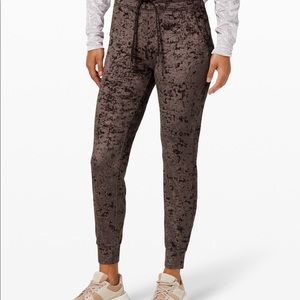 Lululemon Ready to Crush Jogger